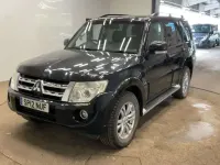Used Mitsubishi Shogun 197 HP (144 kW) 2012 Black SUV