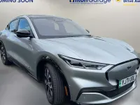 Używany Ford Mustang Mach-E Extended Range 275 kW (375 KM) 2021 Srebrny SUV