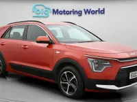 Used Kia Niro 141 HP (103 kW) 2023 Orange SUV