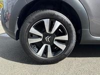 Usado Citroën C3 PureTech 83 HP (61 kW) 2022 Cinzento Citadino