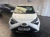 Used Toyota Aygo X-play 72 HP (52 kW) 2019 White Hatchback