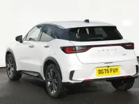 Used Lexus LBX 136 HP (100 kW) 2025 White SUV