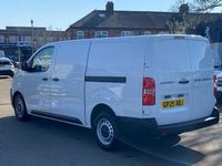 Used Peugeot Expert 143 HP (105 kW) 2025 White Van