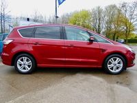 Used Ford S-MAX Titanium 150 HP (110 kW) 2017 Red MPV