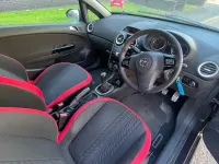 Used Vauxhall Corsa SRi 100 HP (73 kW) 2014 Black Hatchback