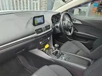 Used Mazda 3 Inclusive 120 HP (88 kW) 2014 White Hatchback