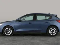 Used Ford Focus Trend 125 HP (91 kW) 2022 Blue Hatchback