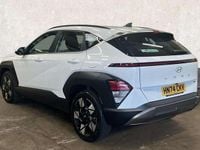 Used Hyundai Kona Advanced 141 HP (103 kW) 2024 White SUV