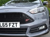 Used Ford Focus ST 185 HP (136 kW) 2015 Grey Hatchback