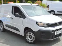 New Vauxhall Combo S 100 HP (73 kW) 2025 White MPV