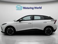 Used MG MG4 EV SE 150 kW (204 HP) 2023 White Hatchback