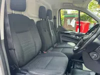 Usado Ford Transit Custom Limited 130 HP (95 kW) 2018 Prateado Van