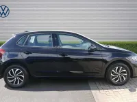Used VW Polo Life 80 HP (58 kW) 2022 Black Hatchback