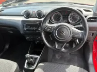 Usado Suzuki Swift SZ3 90 HP (66 kW) 2019 Vermelho Citadino