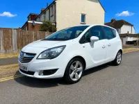 Used Vauxhall Meriva 2015 White MPV