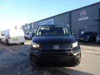 Nouă Fiat Doblò 2026 Negru Monovolum