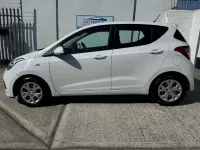 Used Hyundai i10 SE 66 HP (48 kW) 2014 White Hatchback