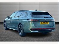 Used VW Passat R-line 150 HP (110 kW) 2025 Green Estate