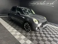 Gebraucht Mini Cooper S Exclusive 192 PS (141 kW) 2019 Grau Kleinwagen