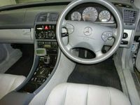 used Mercedes CLK230 Avantgarde 2dr Tip Auto 2.3