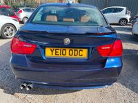 Begagnad BMW 325 2010 Blå Sedan