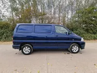 Used Toyota HiAce 95 HP (69 kW) 2007 Blue Van