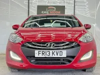 Used Hyundai i30 Active 110 HP (80 kW) 2013 Red Hatchback