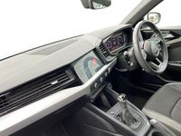 Used Audi A1 Sportback S-Line 150 HP (110 kW) 2019 White Hatchback