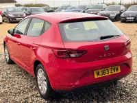Used Seat Leon SE 105 HP (77 kW) 2013 Red Hatchback