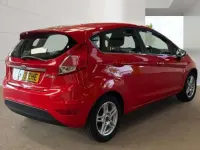 Used Ford Fiesta Zetec 82 HP (60 kW) 2013 Red Hatchback