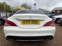 Used Mercedes CLA200 136 HP (100 kW) 2017 White Coupe