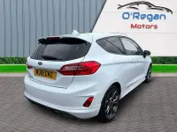 Used Ford Fiesta Titanium 2018 White Hatchback