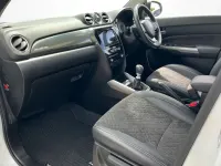 Used Suzuki Vitara SZ5 129 HP (94 kW) 2022 White SUV