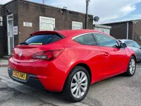 Second-hand Vauxhall Astra GTC SRi 2013 Roșu Hatchback