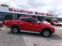 Used Mitsubishi L200 178 HP (130 kW) 2017 Red Pickup