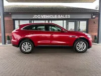 Used Jaguar F-Pace Prestige 180 HP (132 kW) 2016 Red SUV