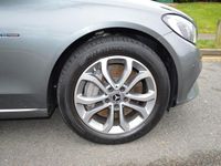 Begagnad Mercedes C350e 2018 Grå Kombi
