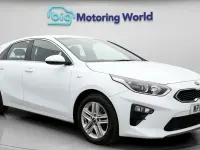 Used Kia Ceed 120 HP (88 kW) 2019 White Hatchback