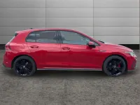 Begagnad VW Golf VIII GTD 196 HK (144 kW) 2023 Röd Halvkombi