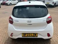 Used Hyundai i10 SE 67 HP (49 kW) 2023 White Hatchback