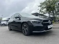 Usado Mercedes B200 Executive 163 HP (119 kW) 2024 Preto Monovolume