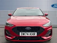 Used Ford Focus ST-Line 155 HP (114 kW) 2025 Red Hatchback