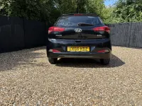 Used Hyundai i20 75 HP (55 kW) 2016 Black Hatchback