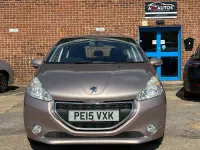 Used Peugeot 208 Active 110 HP (80 kW) 2015 Pink Hatchback