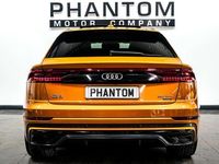 Used Audi Q8 Advanced 286 HP (210 kW) 2021 Orange SUV
