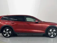 Used Volvo V60 CC 247 HP (181 kW) 2022 Red Estate