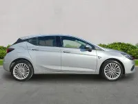 Second-hand Vauxhall Astra Elite 145 CP (106 kW) 2020 Argintiu Hatchback