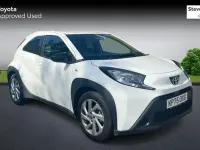 Used Toyota Aygo X PURE 72 HP (52 kW) 2025 White SUV