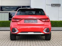 Begagnad Audi A1 Design 2021 Röd SUV