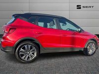 Begagnad Seat Arona SE Technology 94 HK (69 kW) 2023 Röd SUV